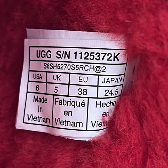 UGG RED METALLIC CLASSIC SHORT BOOTS SIZE 6 NEW - Picture 12 of 13